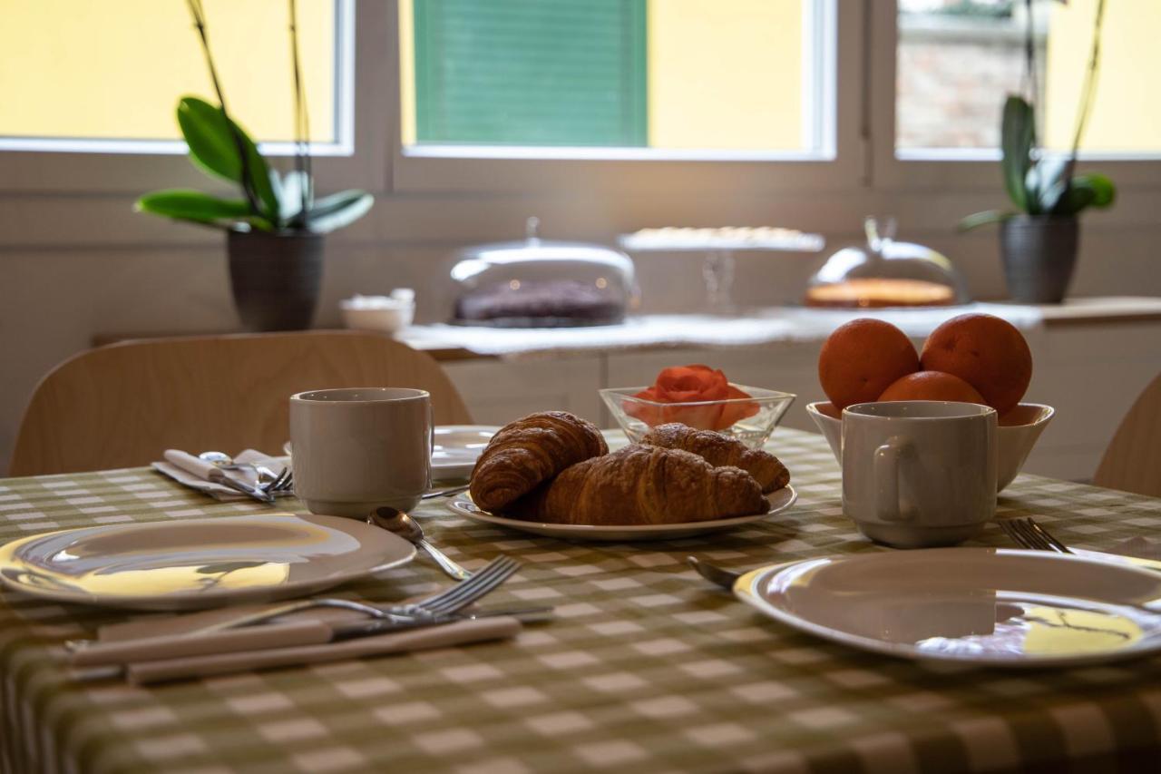 B&B La Casa Gialla Ravenna Esterno foto