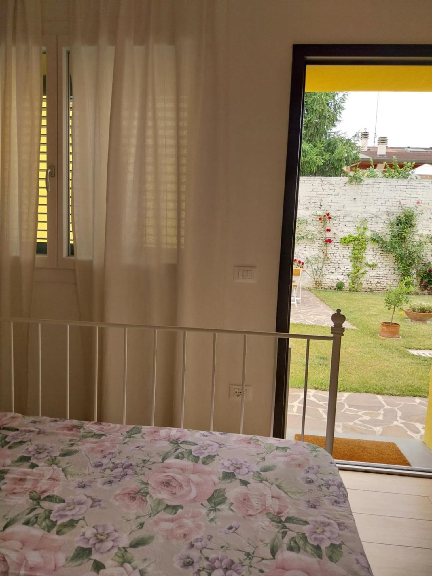 B&B La Casa Gialla Ravenna Esterno foto